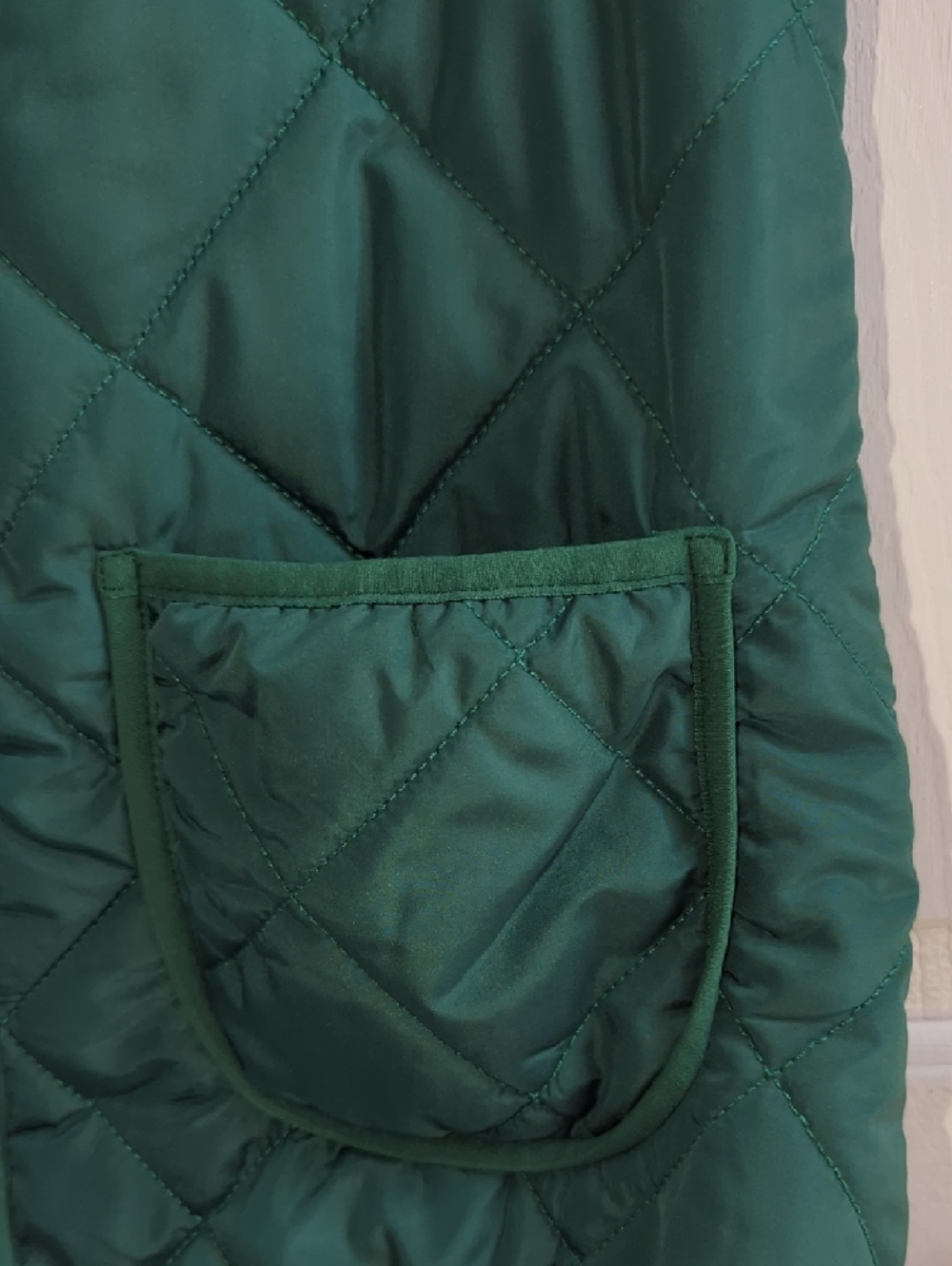 Market & Spruce Quilted Sleeveless Vest in Teal - Picture 4 of 6